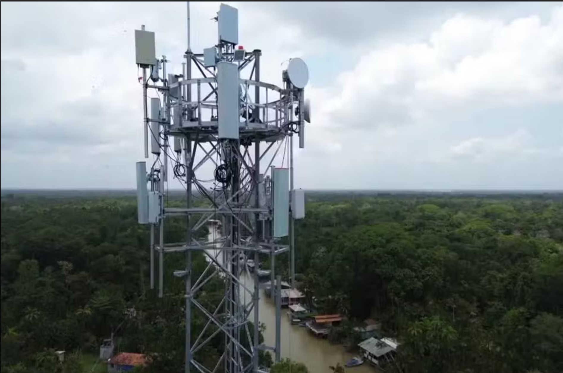 Belém recebe 40 novos pontos de antenas 4G e 5G para garantir conectividade durante a COP30